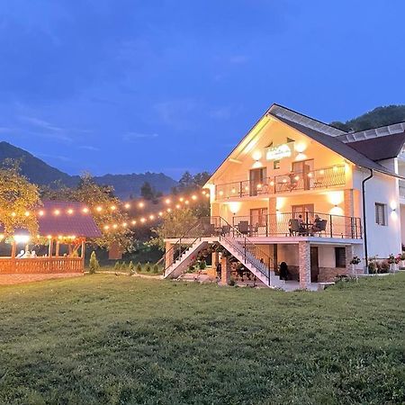 Pensiunea Hai In Maramures Bîrsana Zewnętrze zdjęcie