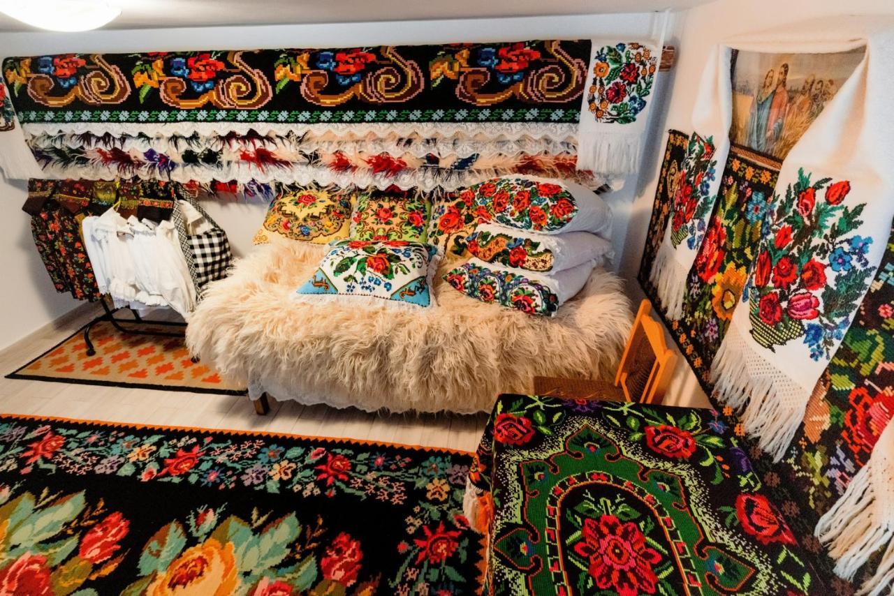Pensiunea Hai In Maramures Bîrsana Zewnętrze zdjęcie